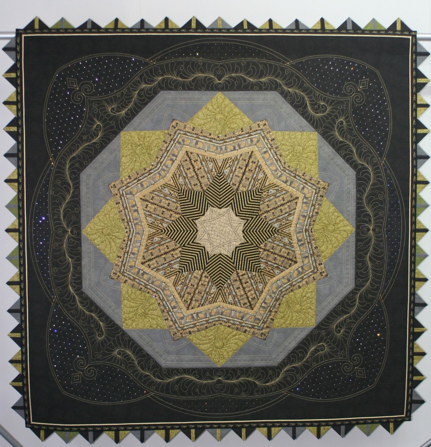 LuxAureaSimoneSteuxner2020MarchFull (2)